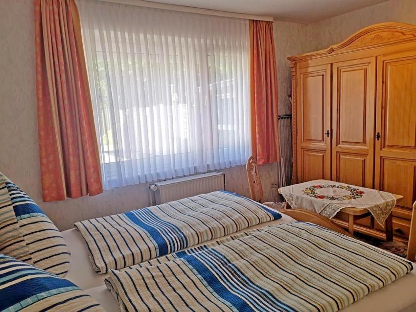 Ferienwohnung Haus Waldesrand ノルダーナイ エクステリア 写真