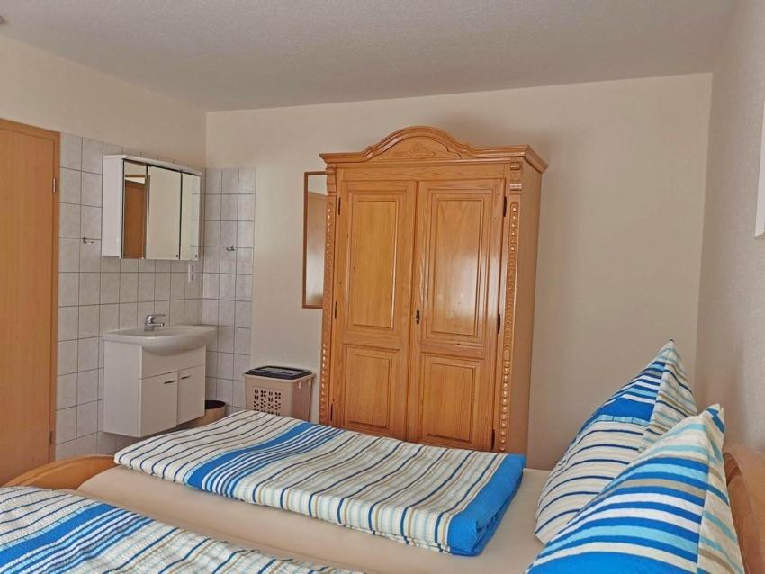 Ferienwohnung Haus Waldesrand ノルダーナイ エクステリア 写真